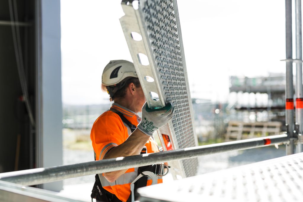 Cost of living crisis impact on the scaffold industry